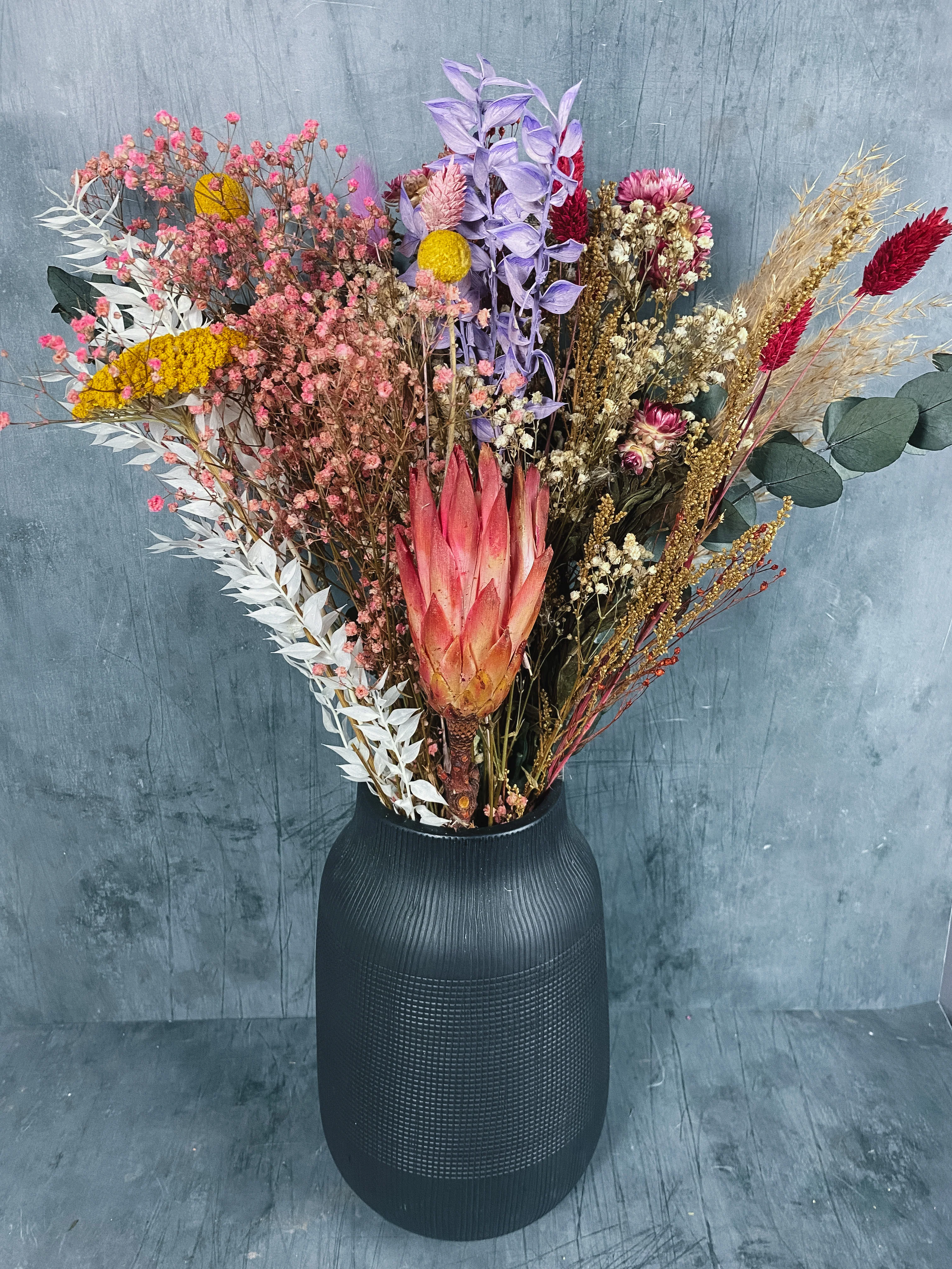 Annisa Dried Flower Bouquet - Image 4