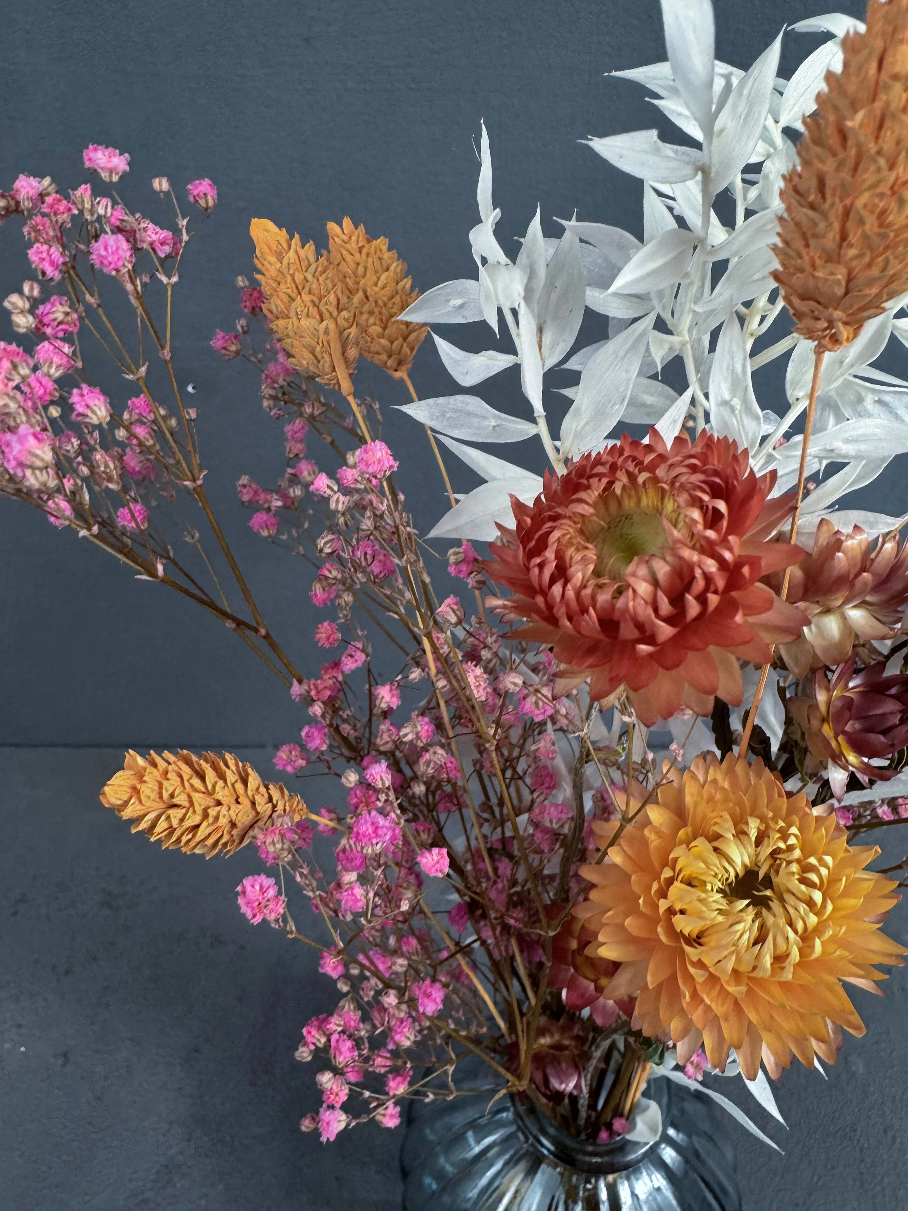 Camille dried flower mini bouquet - Image 4