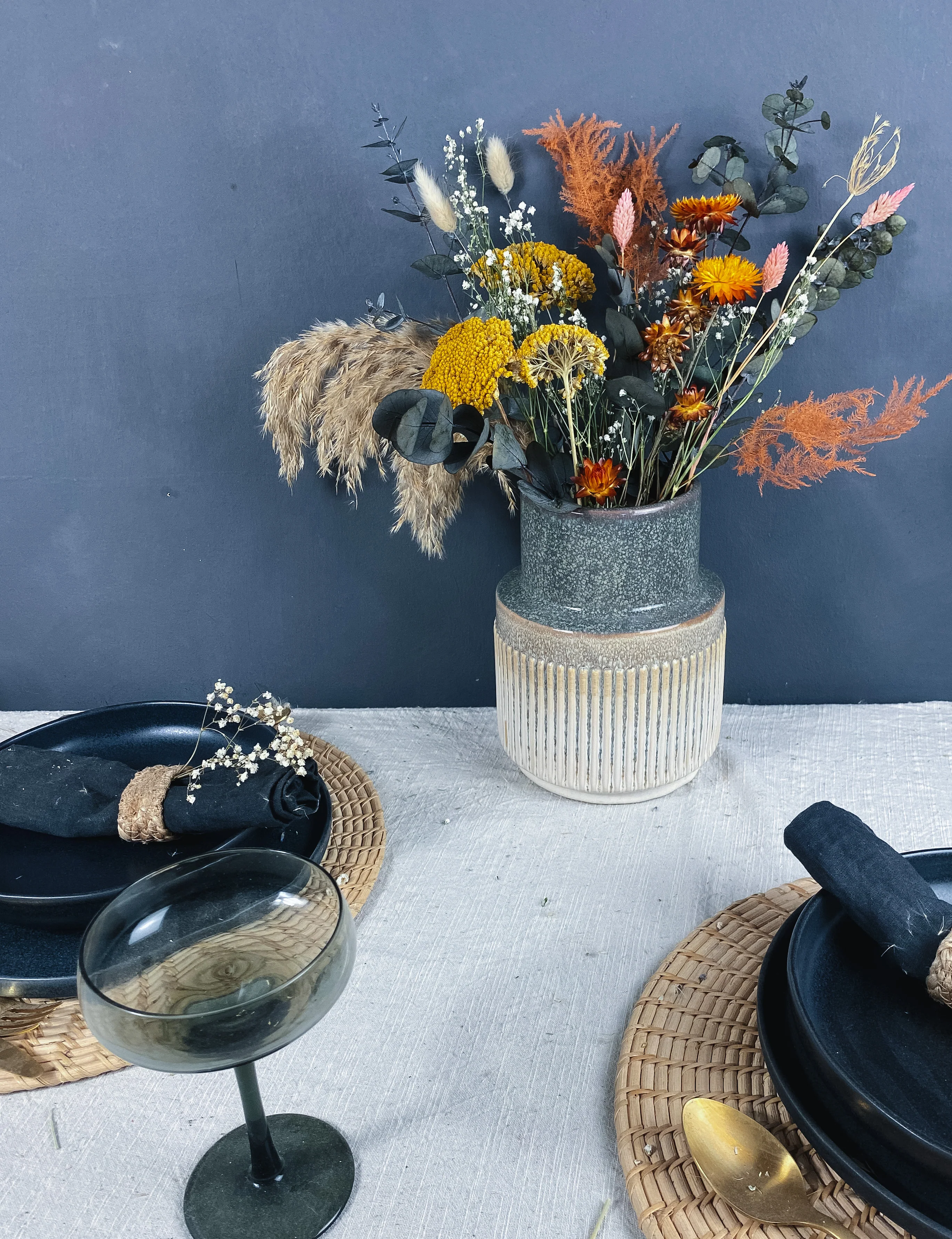 Freya Dried flower bouquet - Image 2