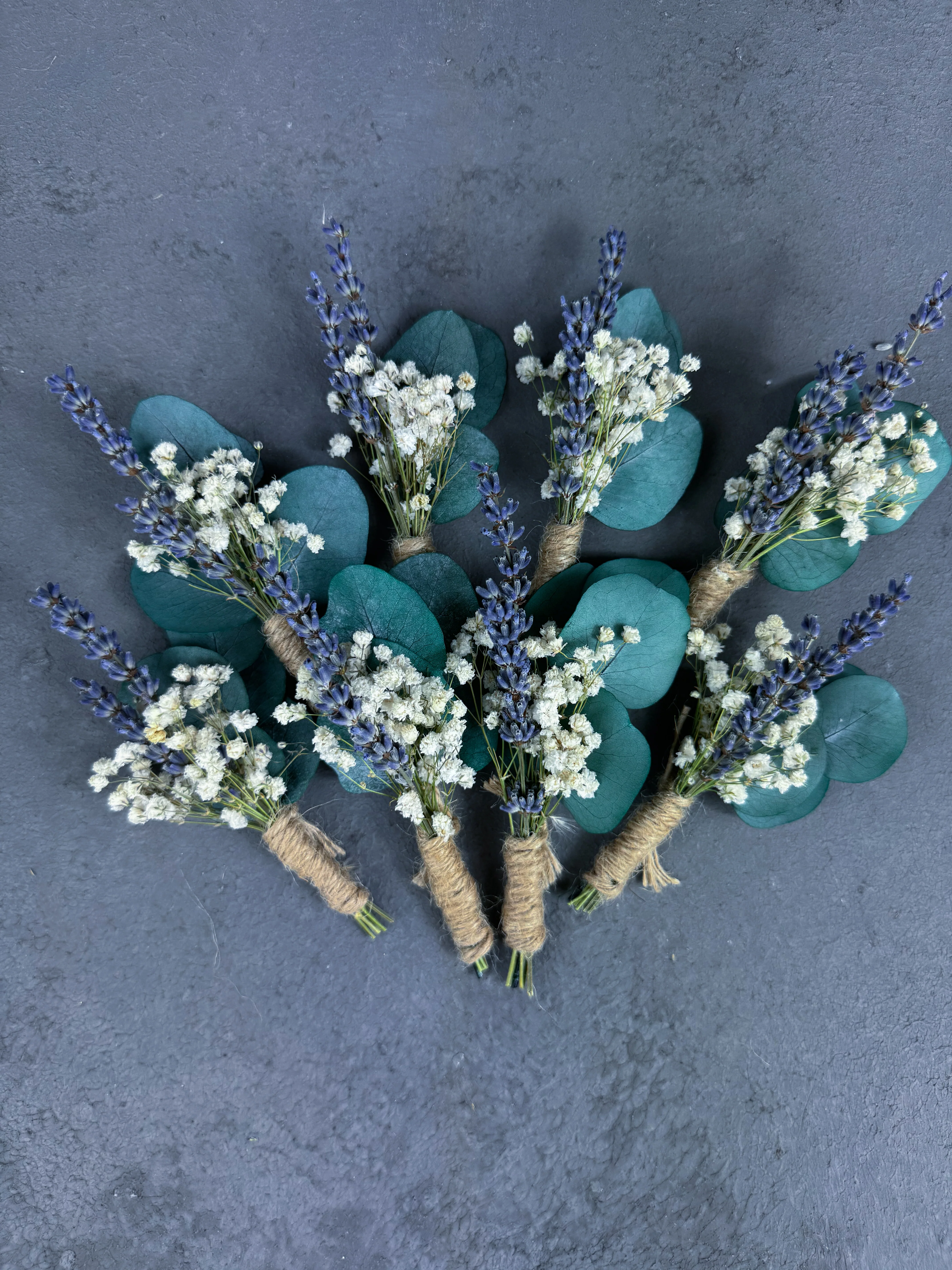 Serena dried flower buttonhole - Image 2