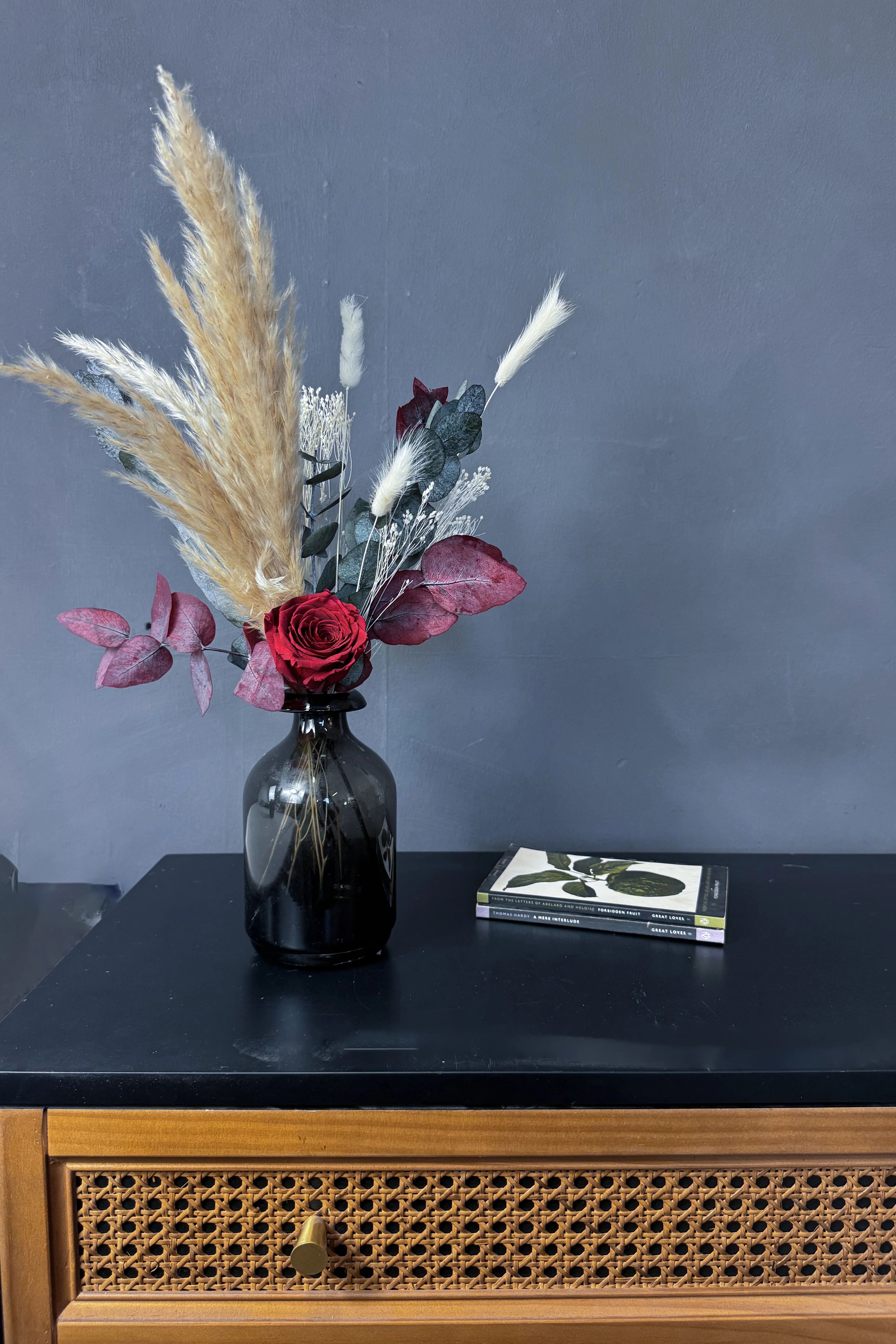 Yasmine Dried Flower Arrangement - Image 6